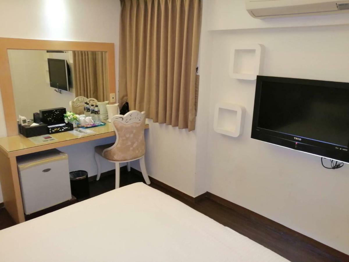 Newrise Hotel Kaohsiung Exterior foto